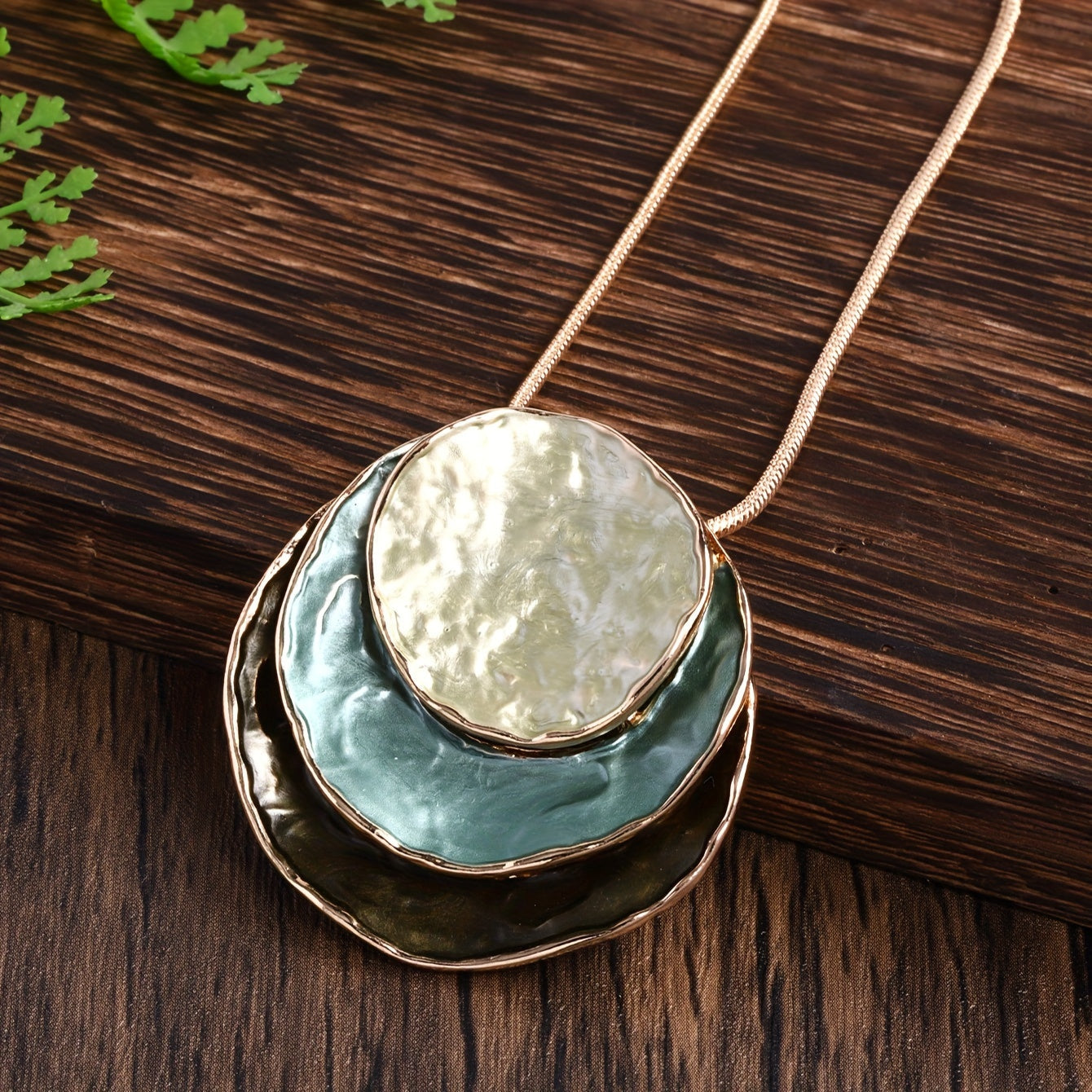 Elara™ | Golden Layered Set