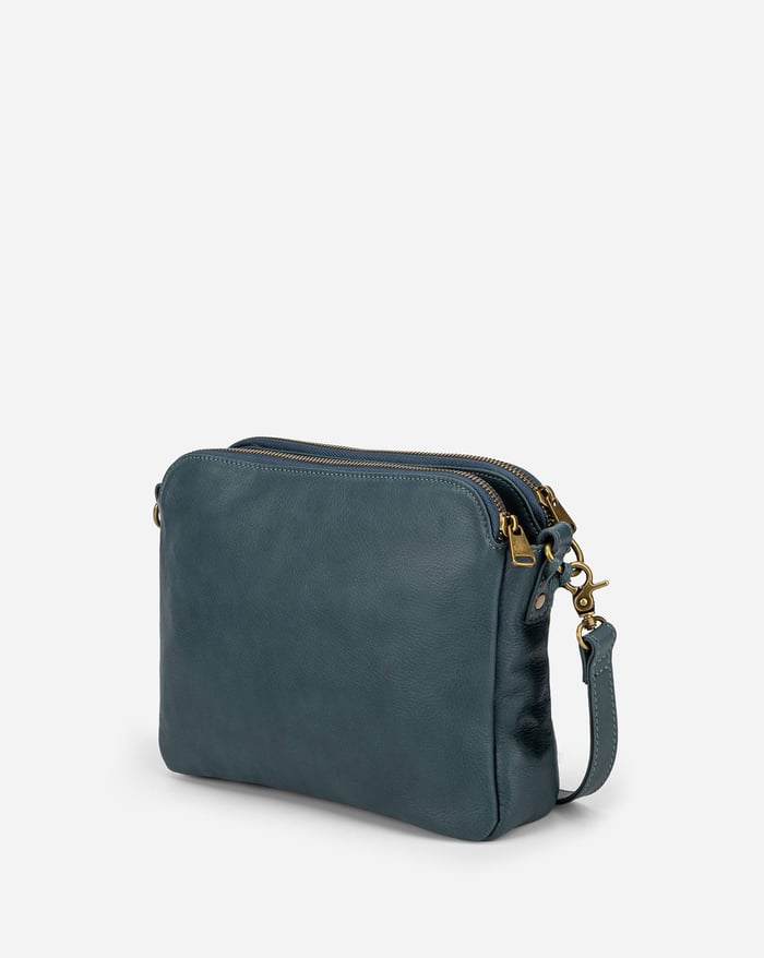 Elara™ | Chic Three-Layer Bag