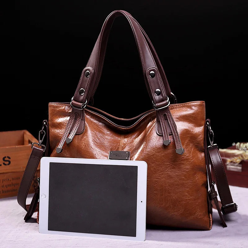 Elara™ | Spacious Crossbody Handbag