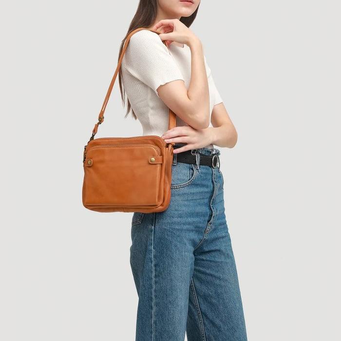 Elara™ | Chic Three-Layer Bag
